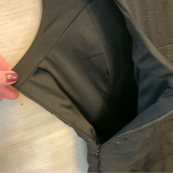 R&M Richards Little Black Dress Fit and Flare Cap Sleeve Side Zip Good Condition - Picture 7 of 9